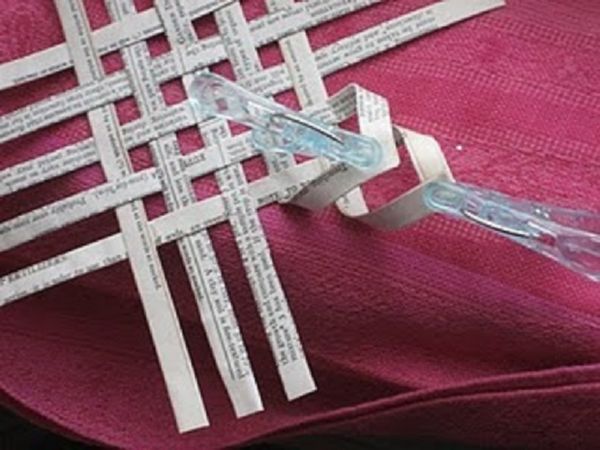 Красиви снежинки за Новата година на 2017 със собствени ръце от хартиени диаграми и снимки на етапи. Майсторски класове за деца на големи снежинки в оригами техника