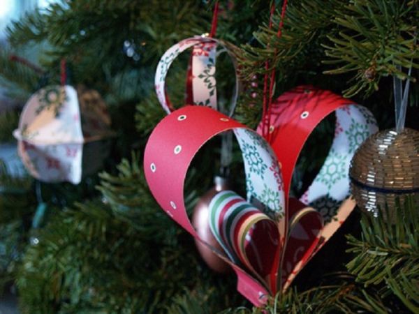 Занаятите за Нова година 2017 със собствени ръце, майсторски класове - от хартия и материали до детската градина и училището