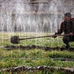 Поливане с поръсване на ръце - видео Поливане с поръсване на ръце - видео