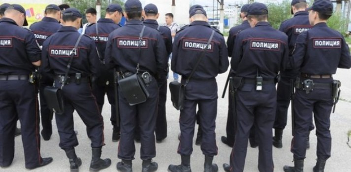 Как да си намеря работа в полицията?