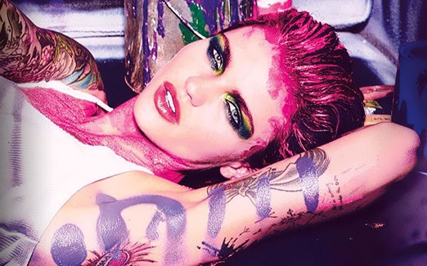 Лятна колекция на грима Urban Decay 2017 за смели жени на модата