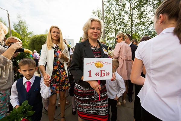Сценарии за 1 септември