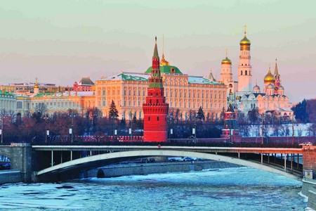 Най-хубавите поздравления за Деня на Москва в стихове и проза