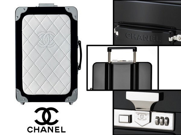 Пътят призовава: куфарчето за куфарчета Minaudiere от Chanel