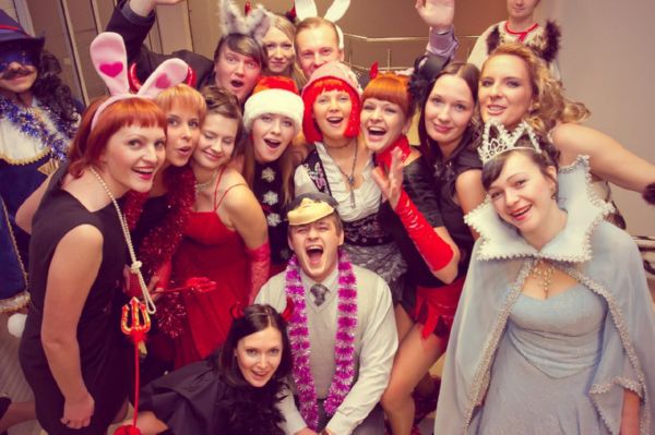 Песни за Нова Година 2017