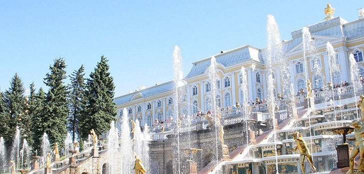 Времето в Санкт Петербург през април 2017 година