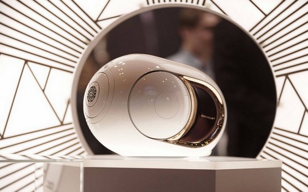 Революция на звука: безжичен високоговорител Devialet Gold Phantom