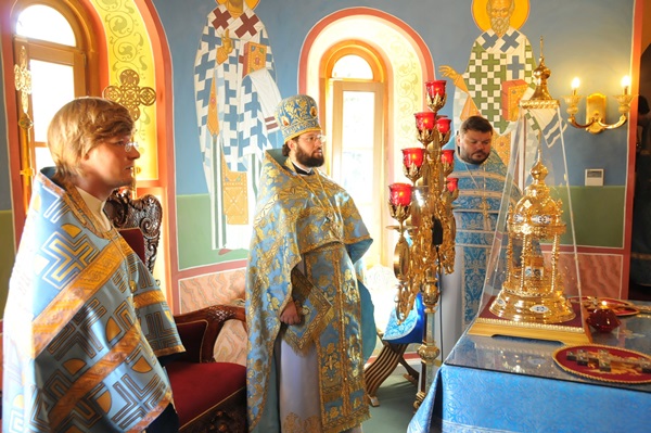 Рождество на Блажената Богородица 2017: поздравления, знамения и церемонии