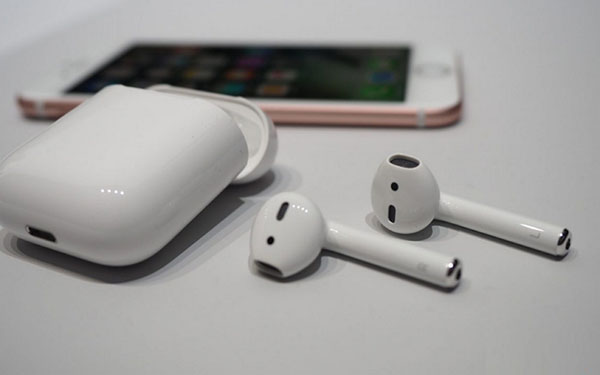 Звук без граници: Безжични слушалки Apple AirPods
