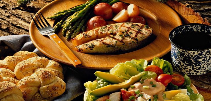 Вкусна и бърза вечеря на 23 февруари, какво да готвя