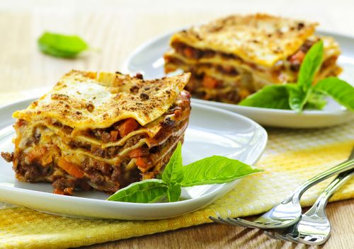 Вкусна и бърза вечеря на 23 февруари, лазаня с гъби