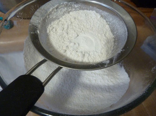 Прекрасни палачинки с кисело мляко