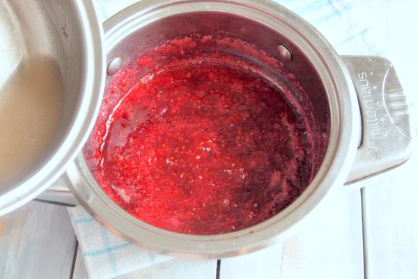 Червено касис сладко