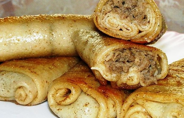 Тайни за готвене: рецепти за най-вкусните пълнени палачинки с снимки и видеоклипове