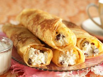Тайни за готвене: рецепти за най-вкусните пълнени палачинки с снимки и видеоклипове