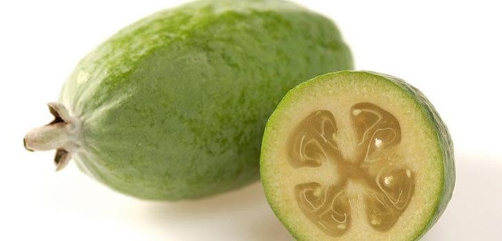 Feijoa с мед, рецепта с снимка