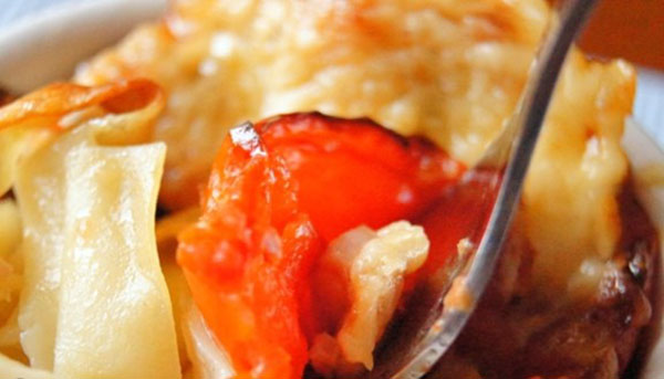 Рецепта за вкусни гнезда на MACFFA с мляно месо и домат