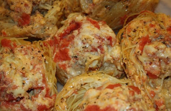 Рецепта за вкусни гнезда на MACFFA с мляно месо и домат