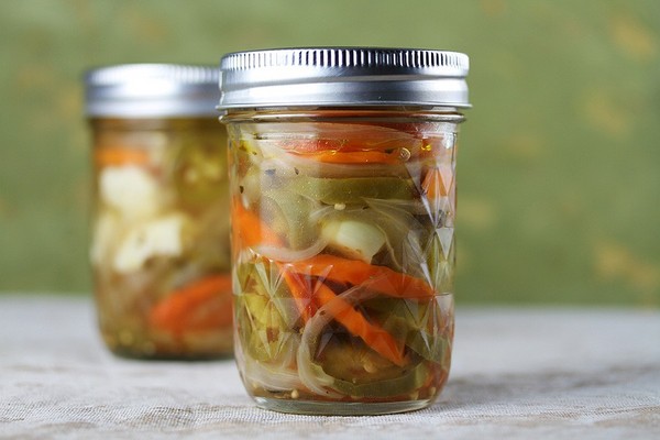Моркови за зимата в кутии - на корейски, лечо, салата, дресинг - много вкусни рецепти с лук, цвекло, черен пипер. Как да запазим морковите за зимата вкъщи