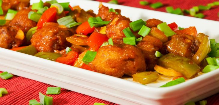 Месо със сладко-кисел сос, проста и вкусна рецепта за празник на 23 февруари
