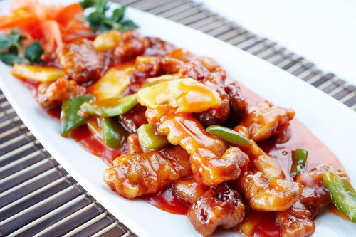 месо със сладко-кисел сос, проста и вкусна свинска рецепта в сладко-кисел сос с червени бобчета