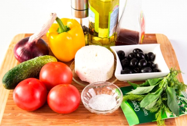 продукти на салата