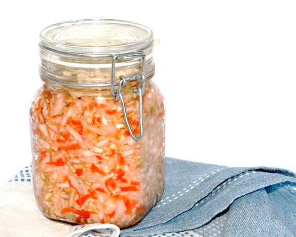 Рецепти от зеле за зимата: вкусни салати, заготовки без оцет, с аспирин, без стерилизация
