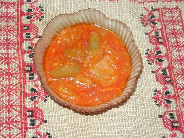 Доматна салата за зимата