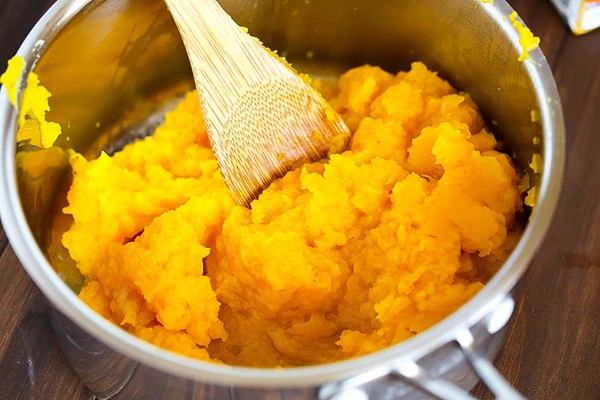 Вкусна супа от тиква