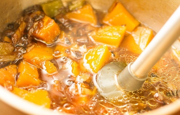 Вкусна супа от тиква