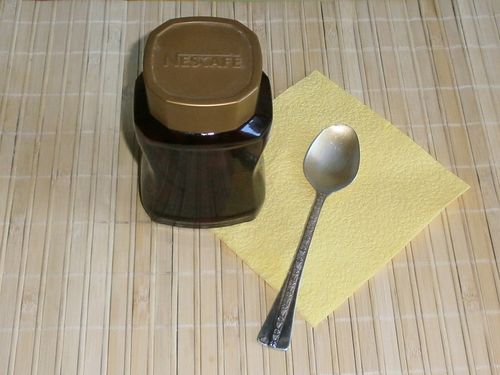н