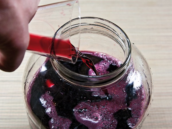 Домашно вино от chokeberry