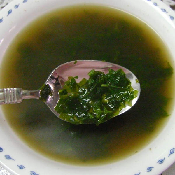 Вкусна супа от коприва